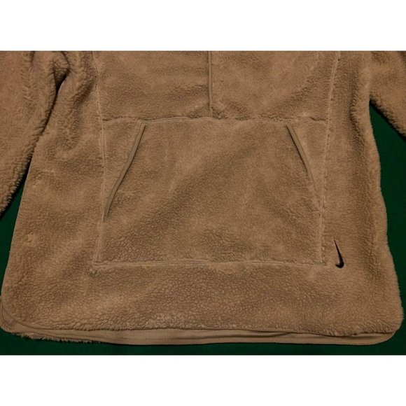 Nike Yoga Therma-Fit Sherpa Fleece Pullover Training Sweatshirt DD2182-247 Khaki - Picture 8 of 11